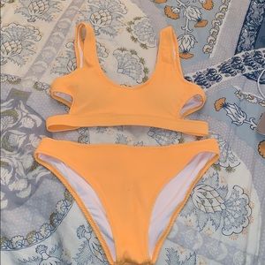 Feathered yarn yellow bikini set